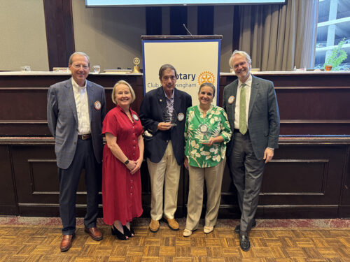 Dr. Isabel Scarinci receives the Spain-Hickman Award for Distinguished Service